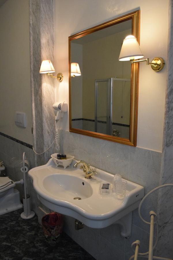Bed & Breakfast Palazzo Tucci D'epoca 4*