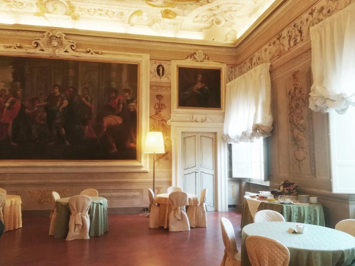 Palazzo Tucci Residenza D'epoca Bed and breakfast