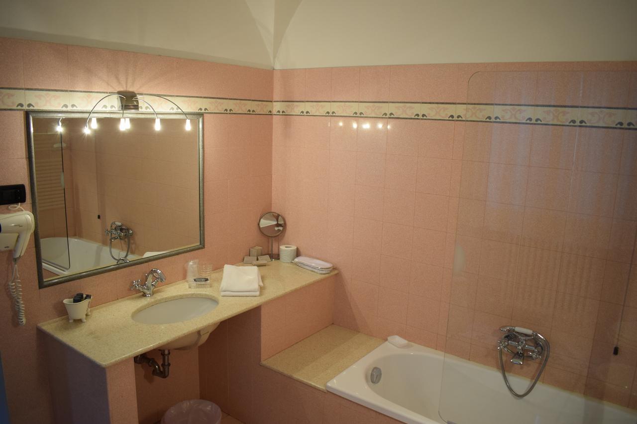 Palazzo Tucci Residenza D'epoca Bed and breakfast Lucca