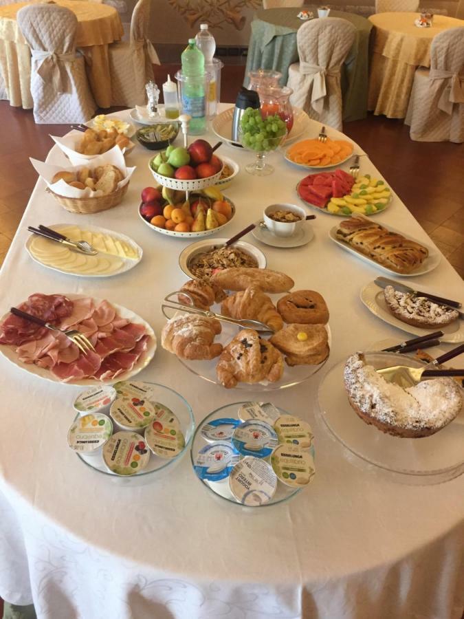 Palazzo Tucci Residenza D'epoca Bed and breakfast Lucca